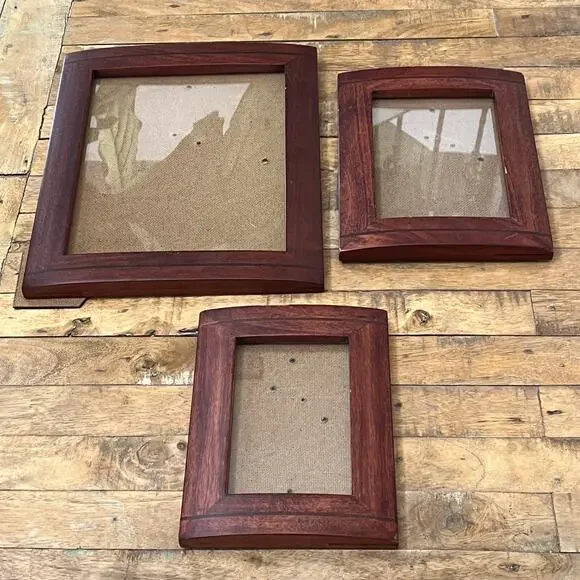 Set of 3 Wooden Picture Frames Different Sizes Red Brown Curved Edge
