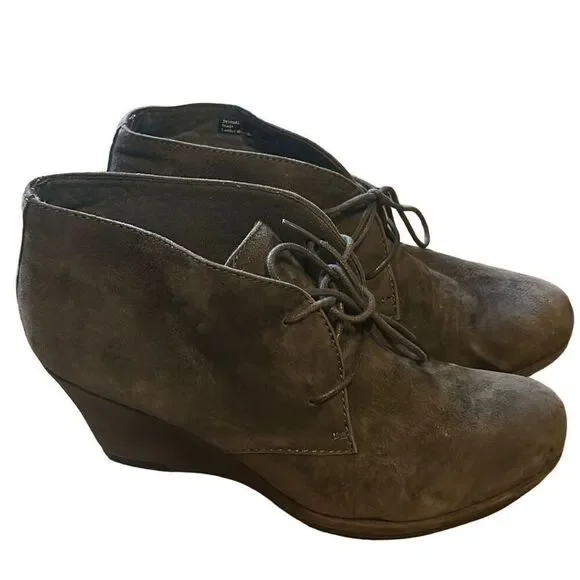 Clarks Women's Suede Wedge Ankle‎ Boots Lace Up Dark Gray Size 10M