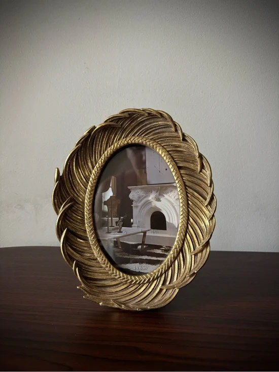 4X6 gold resin textured layered feather ornate oval vintage home decor frame