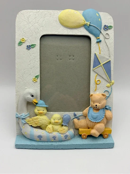 Vintage 3D Resin Nursery Photo Frame  Teddy Bear, Ducks, Approx. 2.75 x 4.25