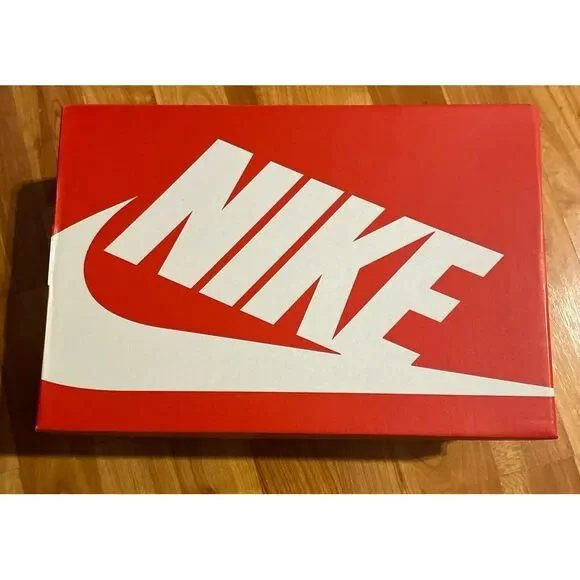 Nike‎ empty shoe box