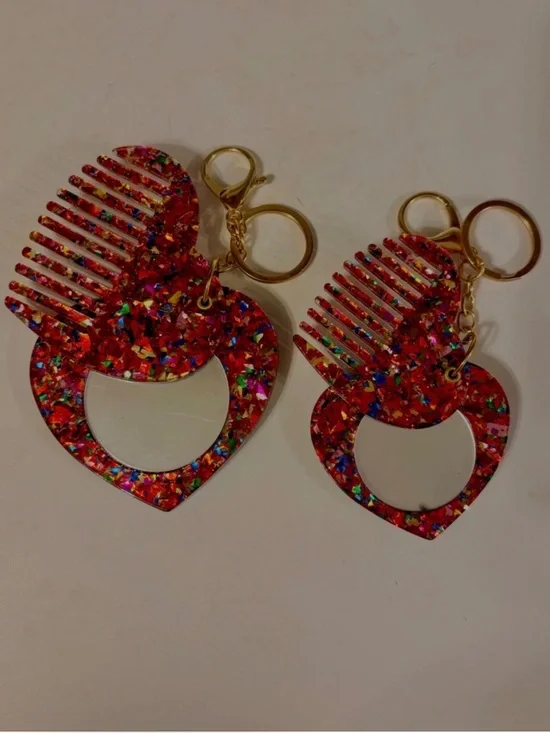 Set of 2 Heart Shaped Comb & Mirror Keychain Purse Confetti Travel Compact New