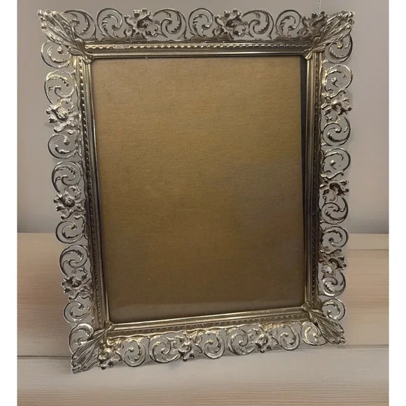 Vintage Ornate Metal Frame Hang / Lean 8 X 10 Gold Tone Hollywood Regency