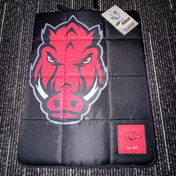 Prime Brands Arkansas Razorbacks Laptop Sleeve Unisex 17