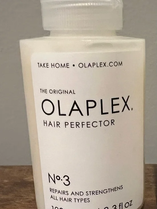 OLAPLEX No.3 Hair Perfector - White Bottle