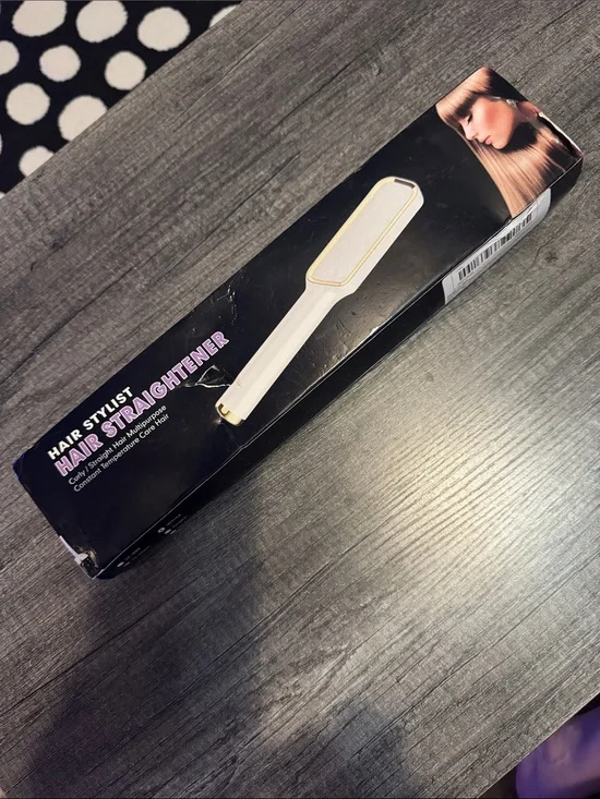Hair Stylist Hair Straightener - White with Gold Accents