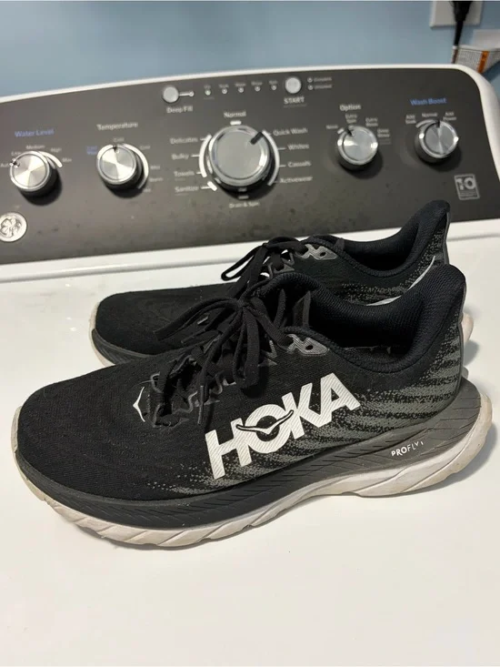Hoka One One Black and White Mach 5 Womens Running Shoes