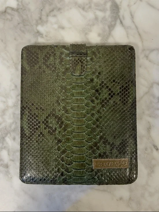 Snakeskin Tablet/iPad Case • Cavage