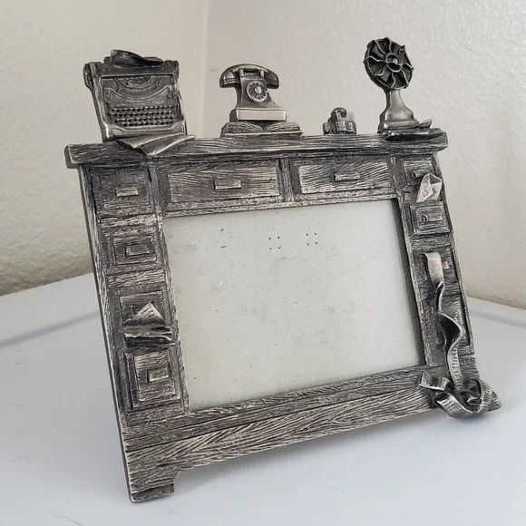 FIGI Graphics 2001 Vintage Office Desk Metal Picture Frame Typewriter 3.5x5