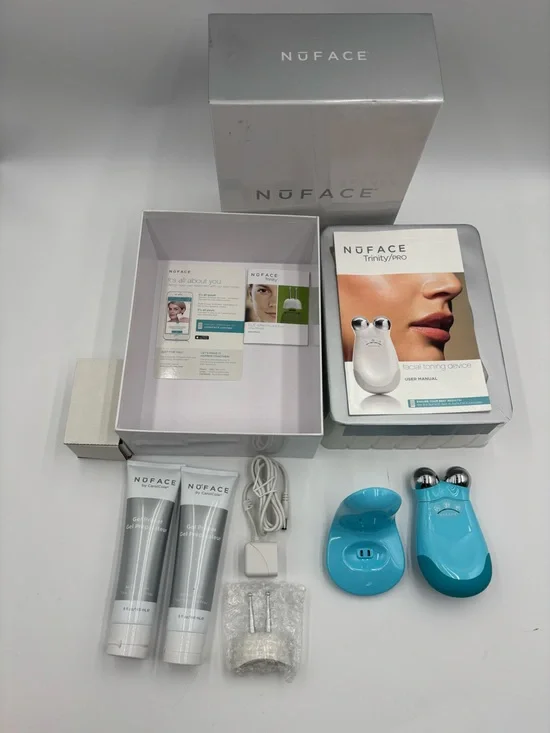NuFACE Trinity Facial Toning Device w/ ELE Kit Teal New!!!!