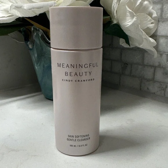 Meaningful Beauty Gentle Cleanser in Soft Cream