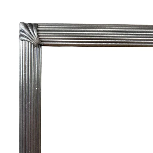 Vtg silver Mid Century Modern 5x7 Picture Frame Ornate Etched Free Standing hang