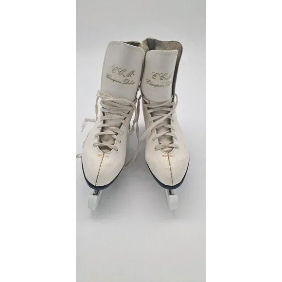 CCM Champion Deluxe Skates Ladies Sz 11 Figure Ice Skates
