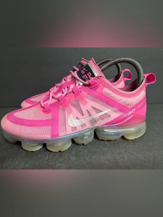 Nike Air VaporMax Shoes Womens Size 7.5 Pink Running Sneakers AR6632-600