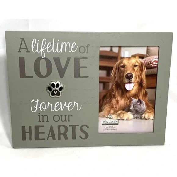 Pet Memorial‎ Photo Frame Dog/Cat 4x6 Lifetime of Love Forever In Our Hearts