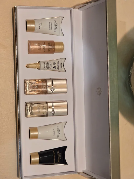 Dior Prestige 7-Piece Skincare Gift Set Travel Size New Authentic