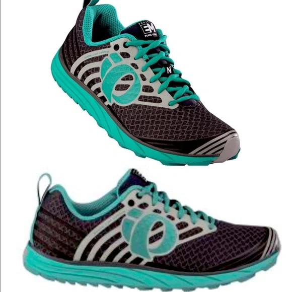 Like New Women’s Pearl Izumi EM N1 Trail Running Shoes in Teal and Gray Size 9