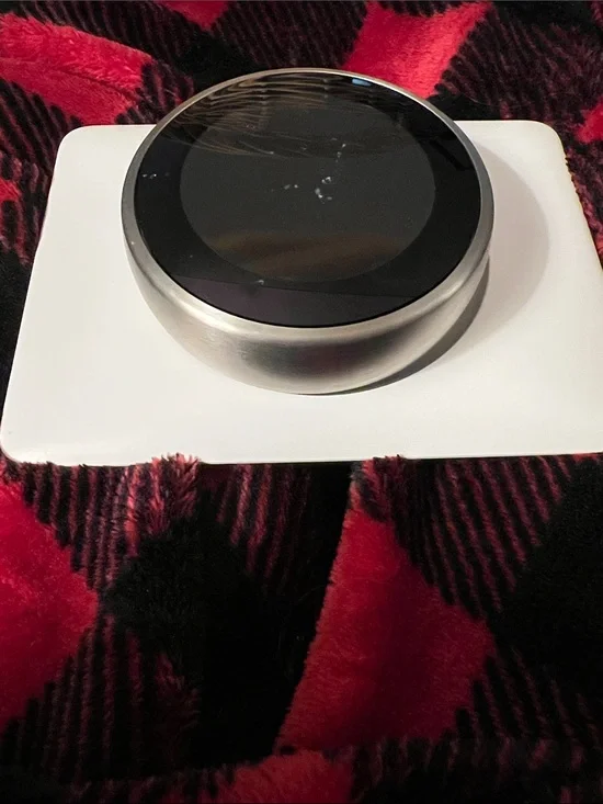 Round Stainless Steel Google Nest smart Thermostat  - Black Face