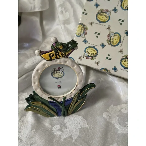 Blue Sky Clayworks 2003 Golf Ball Frog Picture Frame Heather Goldminc w/Orig Tag