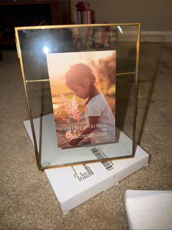 Heritage Gold Glass Picture Frame with Clear Panels