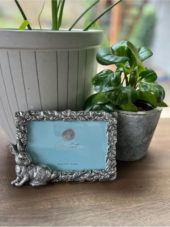 Arthur Court Bunny Rabbit Picture Frame | Excellent Condition Pewter Leaf & Vine