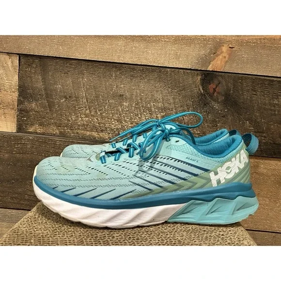 Hoka One One Arahi 4‎ Women's Size 9 Running Shoes Antigua Sand Carribean Sea