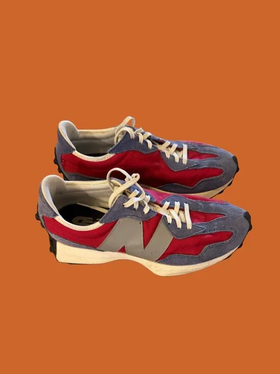 New Balance 327 Sneakers