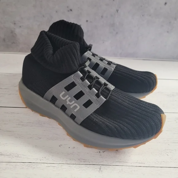 UYN (Unleash Your Nature), Black Knit Trail Sneaker, Size 40 (81/2-9)