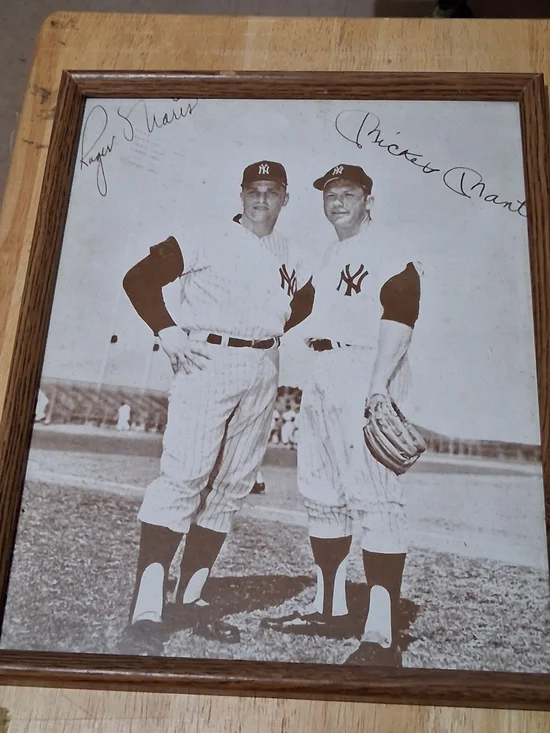 Wood-Framed Vintage Baseball Photo Wall Art - Brown Frame
