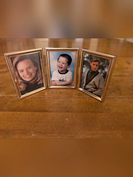 Vintage Gold Metal Photo Frames Tri-fold Hinged Frame Holds 2.25