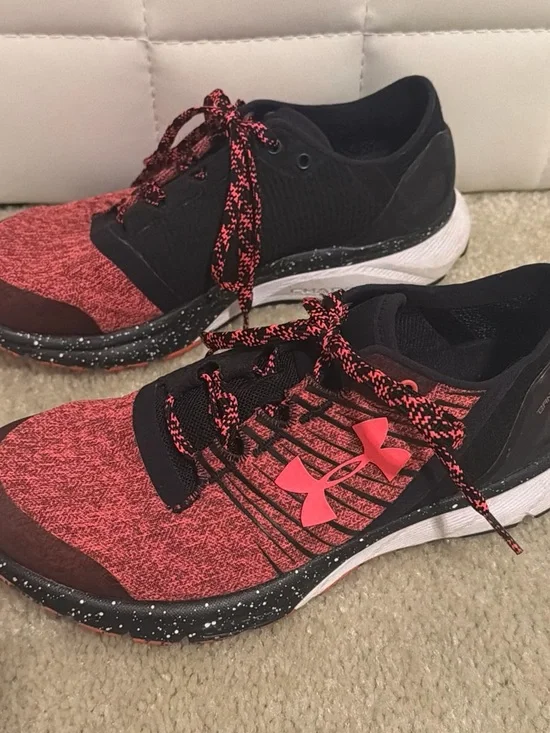 Under Armour Women's Red-Black Knit Training Shoes