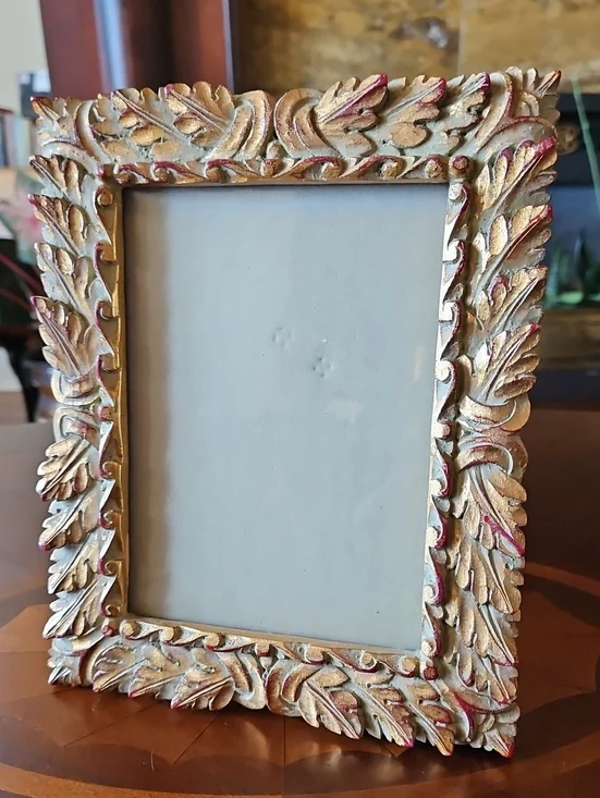 Vintage Italian Style Carved Wood Gilt Picture Frame - Ornate Gold & Red 5x7