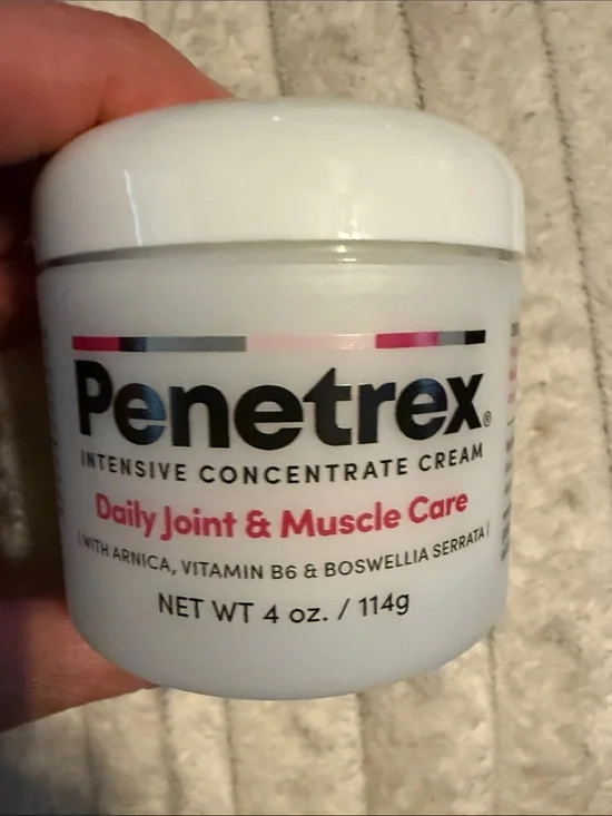 Daily Joint & Muscle Care Intensive Concentrate Cream — White