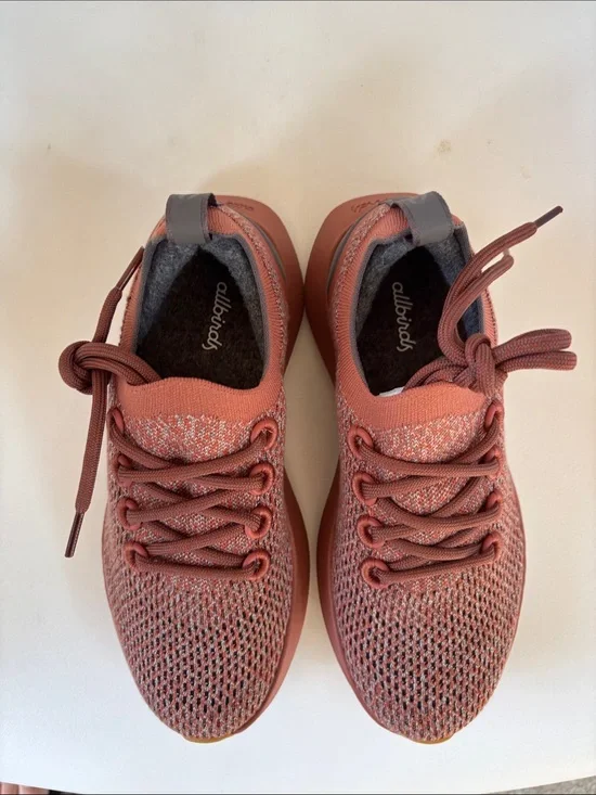 allbirds dasher, women’s size 7 Sneakers in Rosewood Knit, new condition
