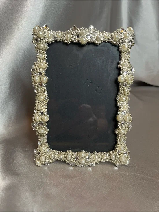 Vintage Baroque Pearl & Rhinestone Picture Frame • Ornate Silver Tabletop Decor