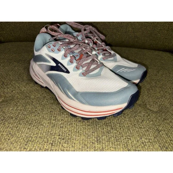 Brooks CASCADIA 16 Women's Trail Running Shoe, Aqua Sz 8