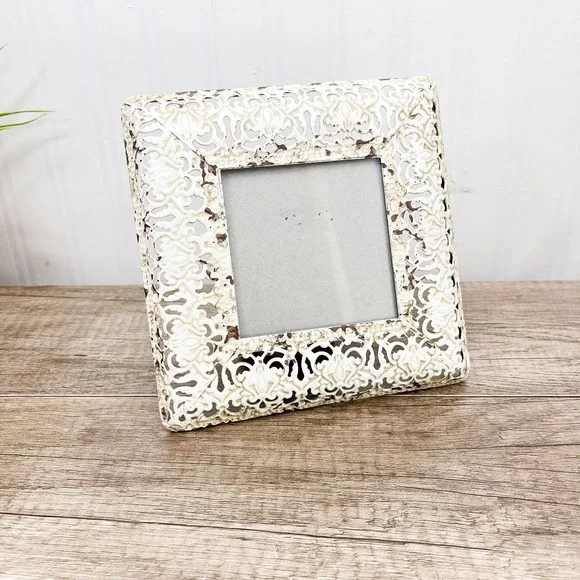 Brass Filigree‎ Picture Frame 3.5x3.5 inches