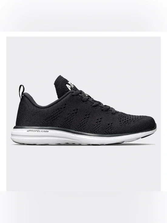 APL Black Knit Athletic Sneaker - Propeliumi