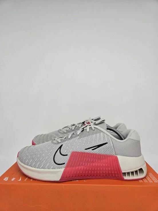 Nike Metcon 9 Light Iron Ore Light Orewood Brown Women's Workout Shoes Size 10.5