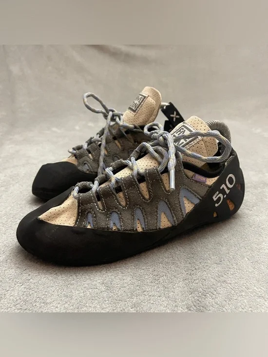 Five Ten 5.10 Siren Climbing Shoes Women's Size 9 US Stealth Onyxx Rubber