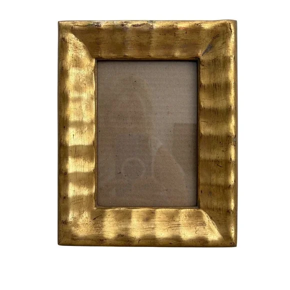 Vintage Gold Scalloped Wavy Picture Frame Distressed Antiqued 4x6 Tabletop Decor