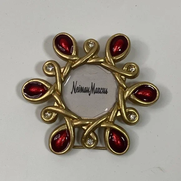 Jay Strongwater Neiman Marcus Mini Photo Frame Scarf Clip or Stand Gold Tone Red