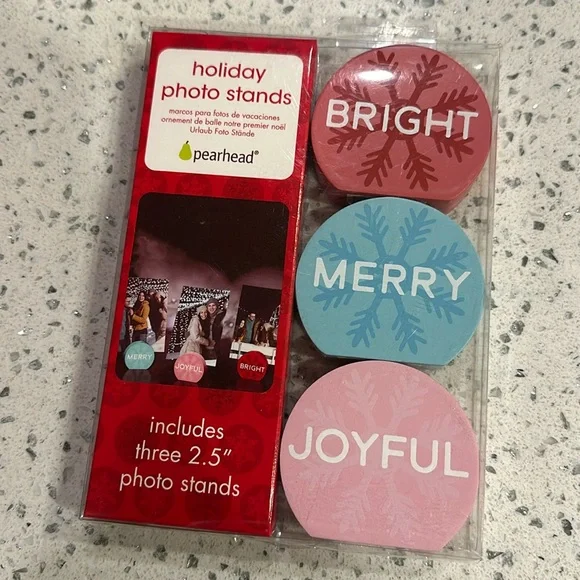 Pearhead Holiday Photo Stands