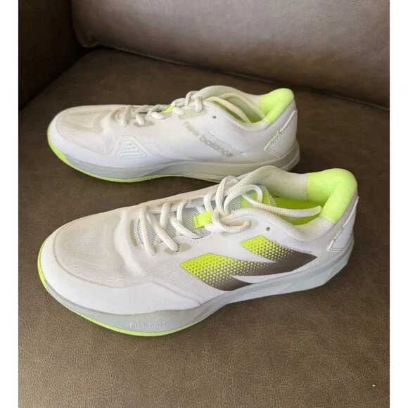 New Balance FuelCell 796v4 Women's Size  7.5 D (wide) Tennis Shoes