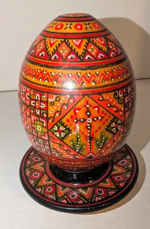 Vintage Ukrainian USSR Hand Painted Wooden Folk Art Egg Stand Pysanka