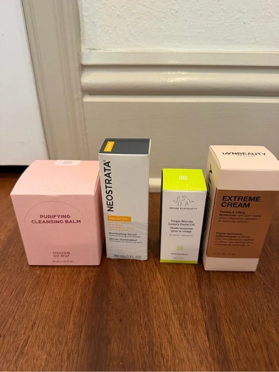 Mixed facial set