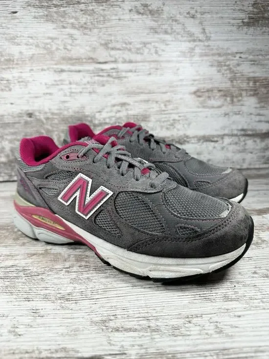 Women's New Balance 990v3 Made In USA Gray/Pink Walking Shoes Sz 7.5B EUC!