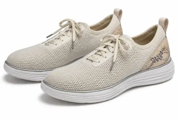 Cole Haan GrandSport Journey Knit Sneakers Ivory Snake Print Womens 10B NWOT