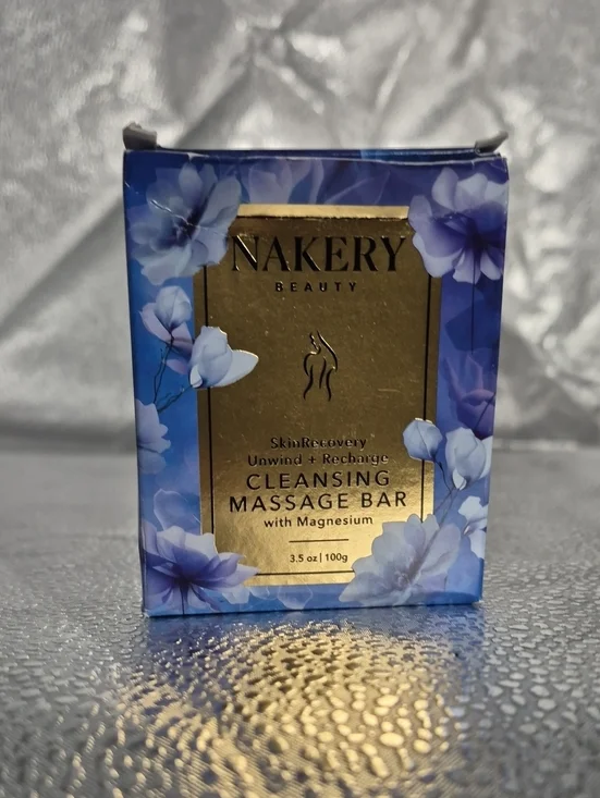 Nakery Beauty Cleansing Massage Bar -New