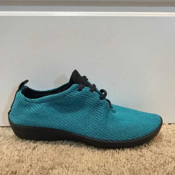 Arcopedico Shoes Womens Size 7.5 Blue Knit Lace Up Comfort Walking Sneakers